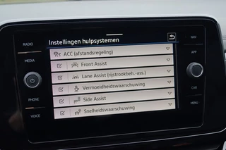Volkswagen T-Roc - afbeelding nr 17