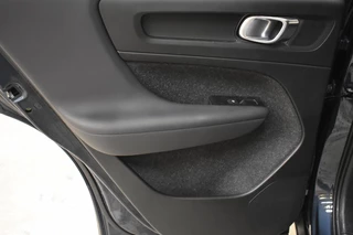 Volvo XC40 Volvo XC40 T3 163pk Aut. Business Pro | Schuifdak | Audio-Line | Driver Ass - afbeelding nr 17