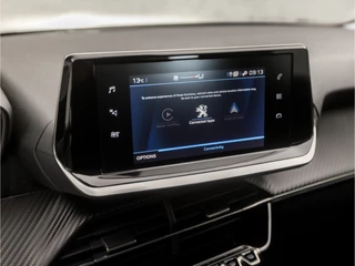 Peugeot 208 (APPLE CARPLAY, GROOT NAVI, PARKEERSENSOREN, SPORTSTOELEN, LANE ASSIST, NIEUWE APK, NIEUWSTAAT) - afbeelding nr 24