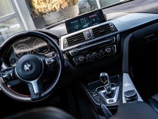 BMW 3 Serie BMW 3-serie 330e Centennial High Executive|PANO|M-SPORT|18'' - afbeelding nr 18