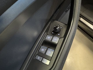 Audi e-tron | Stoelverwarming | Afn. trekhaak | 21'' LMV - afbeelding nr 24