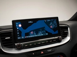 Kia ProCeed Kia ProCeed 1.4 T-GDI GT-PlusLine (PANORAMADAK,APPLE CARPLAY,XENON,STOELVERWARMING,SPORTSTOELEN,CAMERA,DODEHOEK,PDC,NETTESTAAT) - afbeelding nr 13