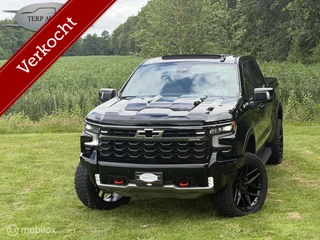 Chevrolet Silverado USA ZR2 6.2 V8