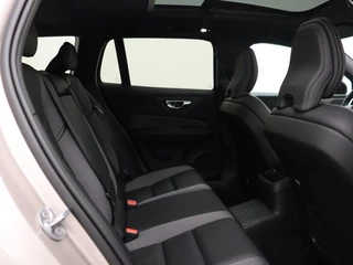 Volvo V60 Volvo V60 T6 PLUG-IN HYBRID LONG RANGE ULTIMATE DARK 19INCH FULL-LED H/K A - afbeelding nr 38