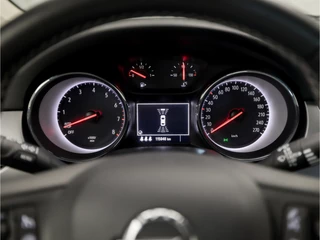 Opel Astra Opel Astra Sports Tourer 1.0 Sportline (APPLE CARPLAY, NAVIGATIE, GETINT GLAS, CHROOM PAKKET, XENON, SPORTSTOELEN, BLUETOOTH, CRUISE CONTROL, NIEUWSTAAT) - afbeelding nr 17