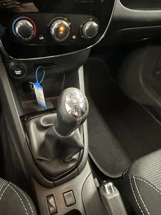 Renault Clio Renault Clio 1.5 dCi ECO Expression NAVIGATIE LM CRUISE - afbeelding nr 27