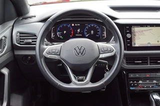 Volkswagen T-Cross Volkswagen T-Cross 1.5 TSI DSG R-Line 150pk / Navi / Camera/ ACC /LED / Trekhaak - afbeelding nr 40