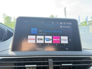 Peugeot 3008 Peugeot 3008 1.2 PureTech Blue Lease Executive Automaat,Navi,Clima,Cruise,Camera,Trekhaak,131pk,Apple Carplay,N.A.P,APK tot 01-2026 - afbeelding nr 12
