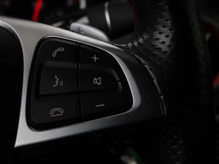 Mercedes-Benz CLA Mercedes-Benz CLA-klasse 180 AMG | Stoelverwarming | Sportstoelen | Camera | Navigatie | Park Assist | Full LED | Cruise control | Airco - afbeelding nr 15