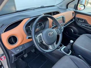 Toyota Yaris Toyota Yaris 1.3 VVT-I STYLE - afbeelding nr 19