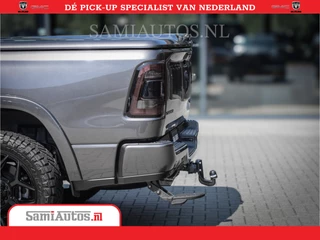 Dodge Ram 1500 Dodge Ram 1500 Laramie Night 5,7 V8 402PK | Krachtige Hemi | Zeer Rijk Uitgevoerd | Comfortabele Dubbele Cabine met Royale 5 Zitplaatsen | BPM vrij | Nu Leverbaar uit Voorraad | Voorraad Nr 2371 - 2297 - afbeelding nr 22