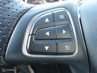 Mercedes-Benz A-Klasse Mercedes A-klasse 180 Prestige/nav/pdc v-a/zwarte hemel/17
