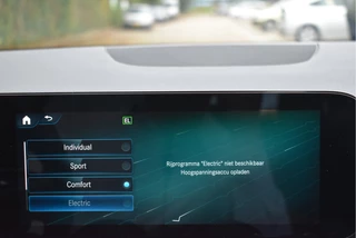 Mercedes-Benz B-Klasse Mercedes-Benz B-Klasse 250 e AMG Line | Open dak | Sfeerverl | DAB | Carbon | Carplay | Stoelverw | Full LED | AMG Velgen - afbeelding nr 61