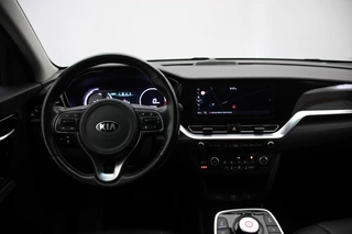 Kia e-Niro Kia e-Niro Fase 3 ExecutiveLine 64 kWh - Carplay, Leer, Camera - afbeelding nr 3