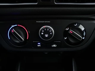 Hyundai i10 Hyundai i10 1.0 Comfort | Stoel/Stuurverwarming | Airco | Carplay navigatie - afbeelding nr 33