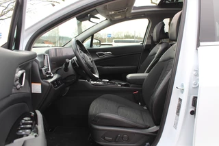 Kia Sportage Kia Sportage 1.6 T-GDi Plug-in Hybrid AWD DynamicPlusLine / Trekhaak / Panoramadak / Camera / 19'' / Matrix LED / Keyless / Virtual Cockpit / Dodehoek / DAB / Stuurverwarming - afbeelding nr 10