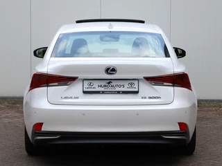 Lexus IS - afbeelding nr 4