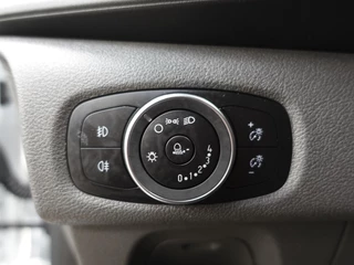 Ford Transit Custom Ford Transit Custom 300 2.0 TDCI L2H1 Trend Dubbele Cabine Automaat Airco Bluetooth Cruise Control Navi Trekhaak - afbeelding nr 19