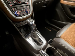 Opel Mokka 141Pk Automaat (NAVIGATIE, CLIMATE, STUUR/STOELVERWARMING, GETINT GLAS, LEDER, SPORTSTOELEN, CRUISE, PARKEERSENSOREN, BLUETOOTH, NIEUWSTAAT) - afbeelding nr 11