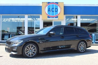 BMW 3 Serie BMW 3-Serie Touring (g21) 330e 292pk Aut Hybrid M-Sport Business Edition Plus | PanoramaDak | Trekhaak wegklapbaar | 360° Camera  | Nwpr €72.000,- | - afbeelding nr 26
