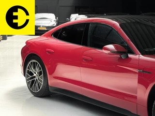 Porsche Taycan Porsche Taycan 4S 79 kWh | Sport chrono | Pano dak | Luchtvering - afbeelding nr 39