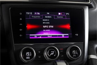 Renault Kadjar Renault Kadjar 1.3 TCe 160 PK Techno - Automaat | Cruise | Stoelverwarming | Trekhaak | App.Connect | Camera+PDC | NAV+App.Connect | Auto.Airco | LM 19