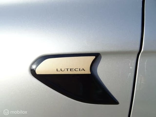 Renault Clio Renault Clio 1.6 E-Tech Hybrid 140 Luticia Intens Serie Limitee complete-auto - afbeelding nr 12