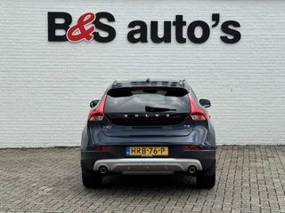 Volvo V40 Volvo V40 CROSS COUNTRY 1.5 T3 Momentum Ocean Race Cruise control Climate control Parkeersensor Navigatie - afbeelding nr 17