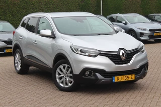 Renault Kadjar Renault Kadjar 1.2 TCe Intens / 1e Eign. ! / Trekhaak / Navigatie / Parkeerhulp V+A / 17'' / Keyless / DAB / Cruise Control - afbeelding nr 32