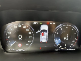 Volvo XC60 Volvo XC60 B5 AWD Mom. Pro | Lederen bekleding | Stoelverwarming - afbeelding nr 12