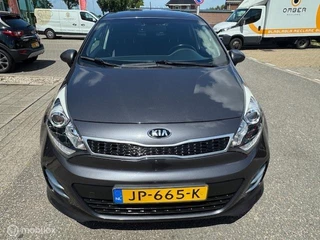Kia Rio Kia Rio 1.2 CVVT DynamicLine 5 deurs , Navigatie & Camera , Bleutooth , Cruise controle , Sport velgen , Deurvergrende ling met afstand bediening - afbeelding nr 8