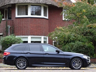 BMW 5 Serie BMW 5 Serie Touring 530i TwinTurbo 251PK+ / High Ex. M-sport / 2017 / LED - afbeelding nr 3