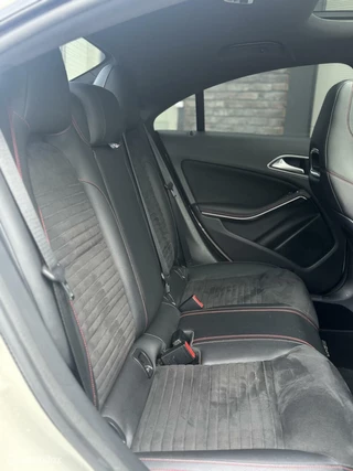 Mercedes-Benz CLA Mercedes CLA-klasse 220 4MATIC Pano AMG Line Camera appelcarplay - afbeelding nr 19