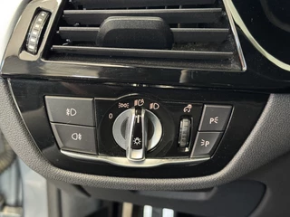 BMW 5 Serie BMW 5 Serie 530e xDrive M-Sport iPerformance High Executive Schuifdak Headup Harman Kardon Trekhaak - afbeelding nr 31