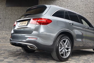 Mercedes-Benz GLC Mercedes-Benz GLC 250 4MATIC | AMG | Leer | Cruise | LED - afbeelding nr 11