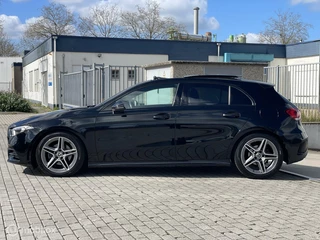 Mercedes-Benz A-Klasse Mercedes A-klasse 180 AUT AMG Pano Night Carplay Ambient - afbeelding nr 38