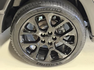 Jeep Compass Jeep Compass 1.3T Night Eagle Liberty Edition | Camera | Climate Control | 19'' Inch - afbeelding nr 45