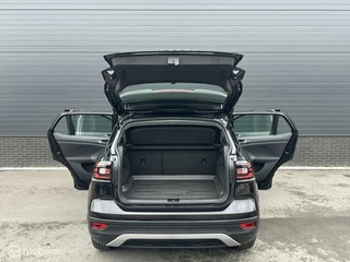 Volkswagen T-Cross Volkswagen T-Cross 1.0 TSI 116 PK! Style CARPLAY*CLIMA*PDC - afbeelding nr 5