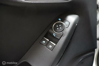 Ford Fiesta Ford Fiesta 1.1 Trend | Navigatie | Cruise Controle | - afbeelding nr 21