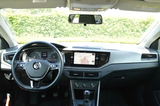 Volkswagen Polo Volkswagen Polo 1.0 TSI 95 pk Comfortline Business navi/pdc - afbeelding nr 14