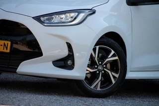 Toyota Yaris Toyota Yaris 1.5 Hybrid 115 Team Player - 93 pk **Camera / Carplay - afbeelding nr 5