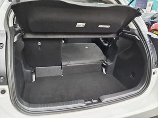 Toyota Yaris Toyota Yaris 1.5 Hybrid Dynamic | All Weather | Keyless Entry | Android Auto - afbeelding nr 29