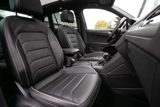 Volkswagen Tiguan - All-in rijklrprs | Leer | Elekt. panodak | Nav | IQ LED - afbeelding nr 5