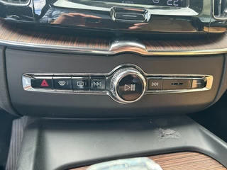Volvo XC60 Volvo XC60 2.0 B4 INSCRIPTION FULL OPTIONS - afbeelding nr 28