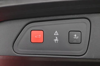 Peugeot 3008 Peugeot 3008 1.6 e-THP GT Line*PANO*ACC*ECC*LED* - afbeelding nr 32