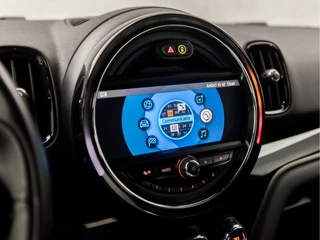 MINI Countryman 192Pk Automaat (GROOT NAVI, CLIMATE, LEDER, STOELVERWARMING, SPORTSTOELEN, LED KOPLAMPEN, ZWART HEMEL, CRUISE, NIEUWE APK, NIEUWSTAAT) - afbeelding nr 24