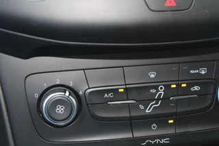 Ford Focus Ford Focus Wagon 1.0 Trend Edition | Navigatie | Airco | Bluetooth Carkit | Lichtmetalen Velgen | Cruise Control | Lichtmetalen Velgen - afbeelding nr 15