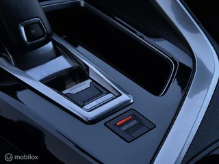 Peugeot 3008 PEUGEOT 3008 1.6 E-THP GT-LINE AUTOMAAT/FULL LED/TREKHAAK/CAMERA/ADAPTIVE CRUISE/ELEK-KLEP/HALF LEDER - afbeelding nr 53