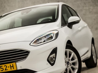 Ford Fiesta (APPLE CARPLAY, GROOT NAVI, CLIMATE, CAMERA, ADAPTIVE CRUISE, SPORTSTOELEN, CAMERA, PARKEERSENSOREN, LM VELGEN, NIEUWE APK, NIEUWSTAAT) - afbeelding nr 16