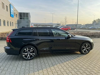 Volvo V60 Volvo V60 2.0 T6 Recharge 251kw AWD R-Design - afbeelding nr 15